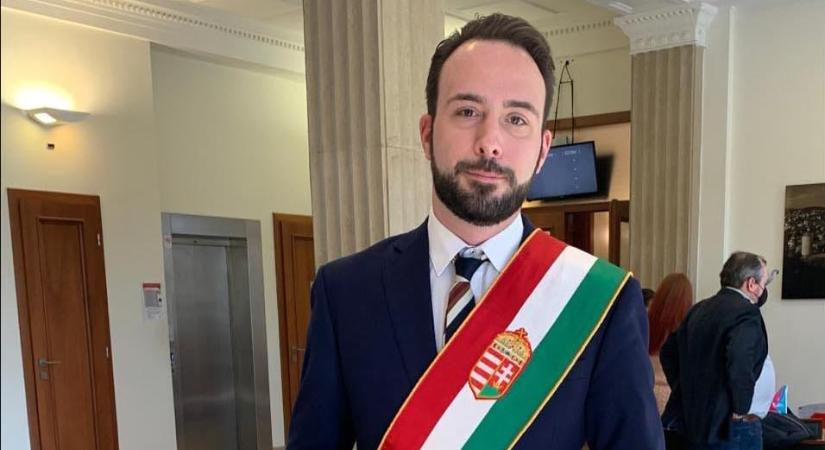 Ittasan balhézott egy eseményen Berg Dániel momentumos alpolgármester
