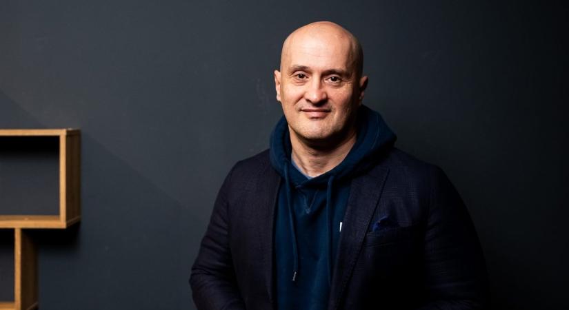Tarjányi Péter a Majka-ügyről: Ha legközelebb valaki hall egy dalt, lát egy előadást, és az első gondolata, hogy „ez rólam szól!”, akkor nem a művésszel van a baj