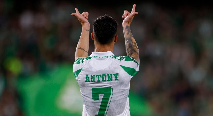Fordulat? Spanyol sztárcsapatban köthet ki Antony