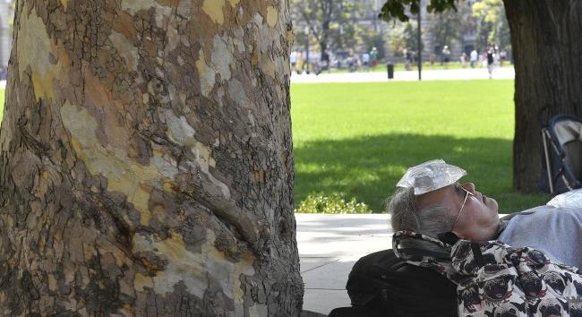 Átmeneti enyhülést hoz a hidegfront, de erős tünetekre számíthatunk