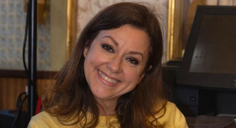 Botrány a Riviérán! Erdélyi Mónika fizetés nélkül távozott egy étteremből