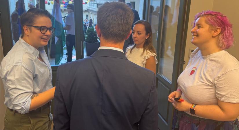 Most Bóka Jánost próbálták szembesíteni az uniós értékekkel a Pride szervezői