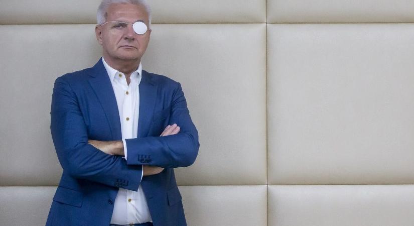Az Orbán-rendszer végét vizionálja a különc debreceni milliárdos
