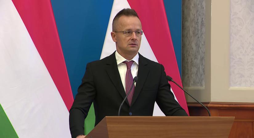 Ezért ellenzi Magyarország a Zelenszkij-tervet