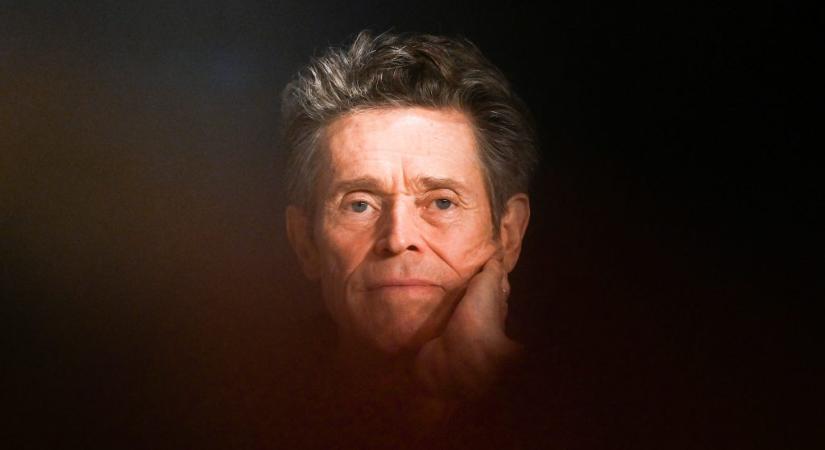 Övé Hollywood legijesztőbb arca, mégis Krisztus szerepében futott be – 70 éves lett Willem Dafoe