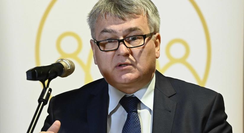 Matolcsy egykori emberének elutasították a doktori pályázatát, azóta már beszántaná az MTA-t