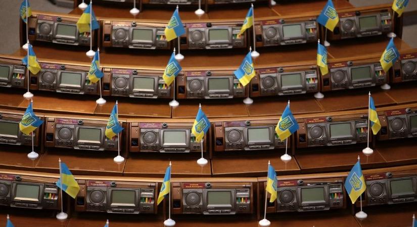 Az ukrán parlament elfogadta a független korrupcióellenes hatóságok alárendelését a főügyészségnek