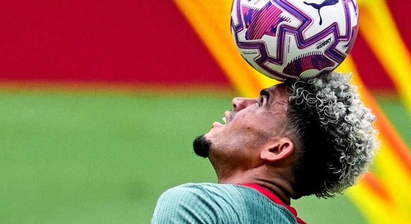 Tárgyalni kezd a Liverpool: máris az új együttese mezében Luis Díaz?