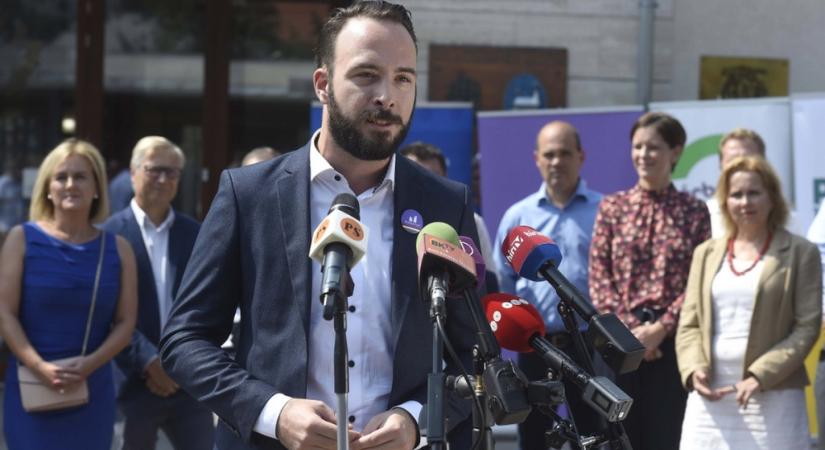 A hatalom, a térd és a hulla másnap - avagy térdelj, szavazó! - A budai dekadencia, Berg-módra