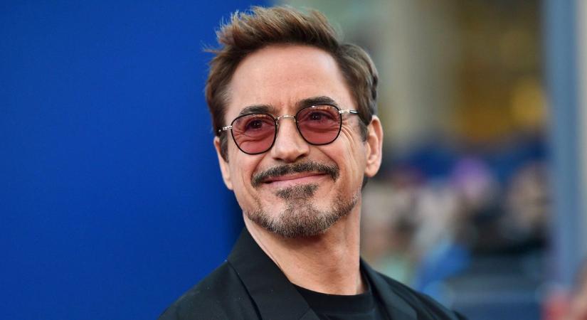 Robert Downey Jr. felesége igazi bombázó – Már 20 éve bolondul gyönyörű feleségéért