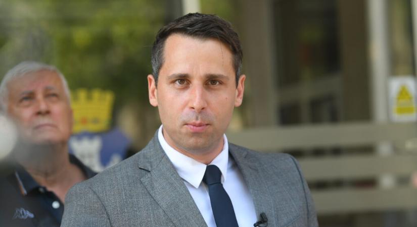 Mitrović: Szerbia uniós csatlakozásának a kudarcáért a haladók és a szocialisták a felelősek