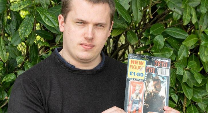 Évtizedekig a padláson porosodtak, milliókért kelhetnek el ezek a figurák