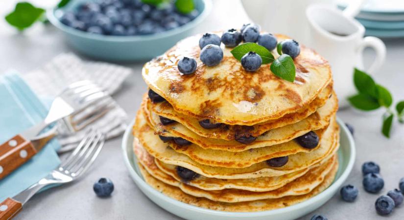 Vegán amerikai palacsinta gluténmentesen – az édes reggelik tengerentúli klasszikusa