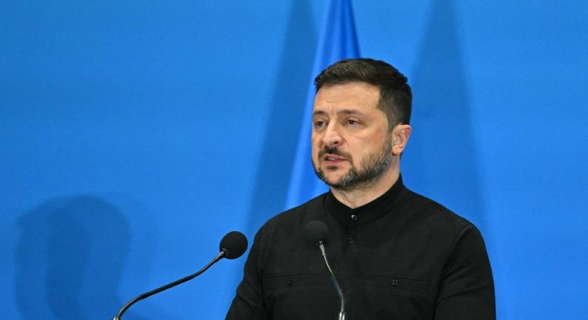 Zelenszkij aláírta a korrupcióellenes szervek függetlenségét korlátozó törvényt