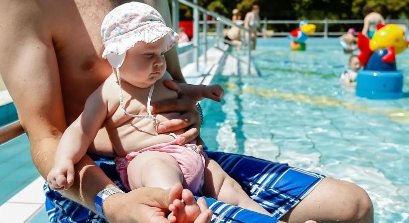 Nagy melegben a babával – így vészeljük át a kánikulát