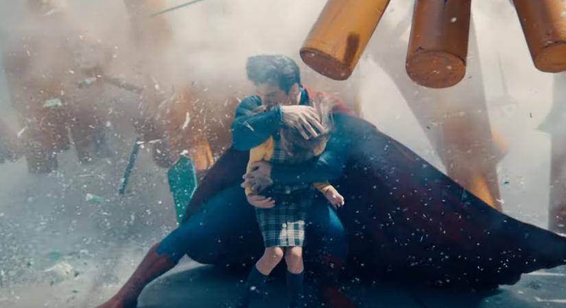 "Mi a f*szért kell megmentenie a mókust?" - kérdezték a Superman tesztvetítésein, ezért James Gunn eredetileg kivágta azt a jelenetet a filmből: Most elárulta, miért tette végül vissza