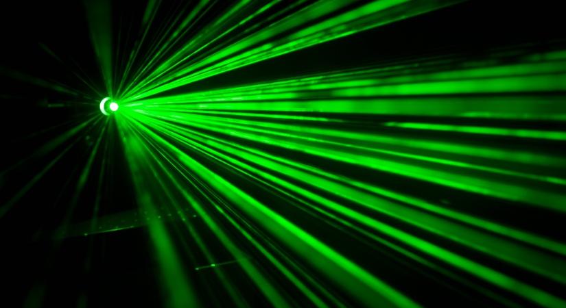 Sikerült a fény teleportálása – olyan közel a kvantuminternet, mint még soha!