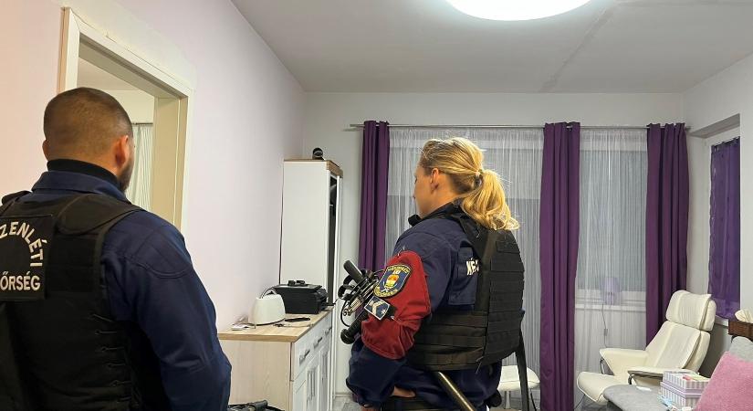 Megrázó videó: percekig verte gyerekeit a kegyetlen anya egy félreértés miatt