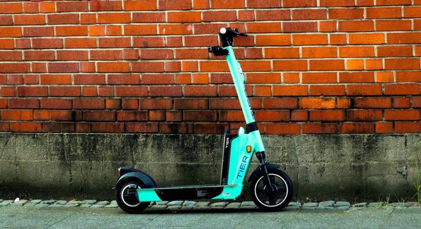 Az elektromos roller nem játékszer
