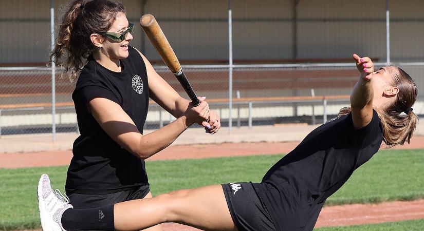 Baseballütővel esett neki csapattársának a Loki legjobbja – fotókkal