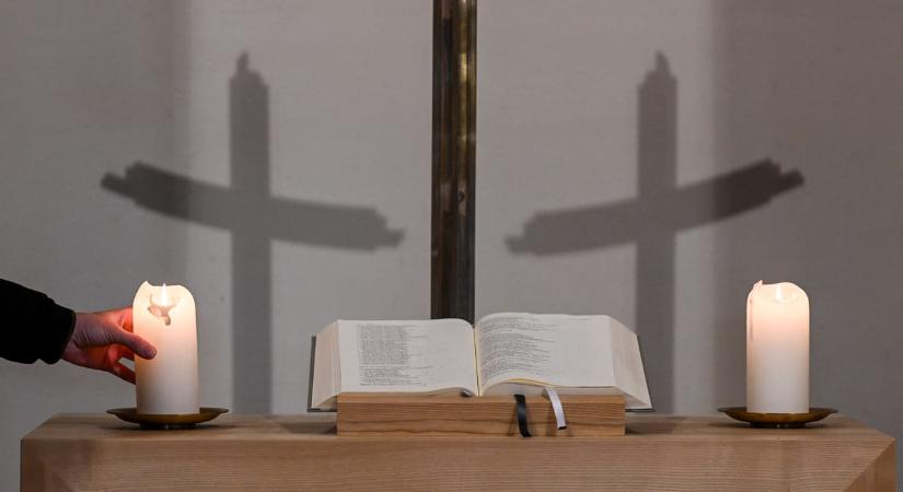 Református vezető: Hordozunk olyan embereket, akikről sejtjük, hogy nem felelnek meg az erkölcsi mércének