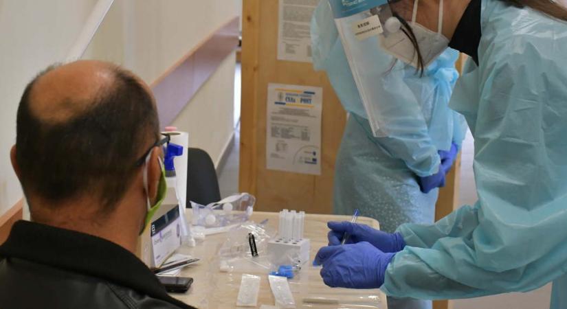 Makón már a háziorvosokat is beoltották koronavírus ellen