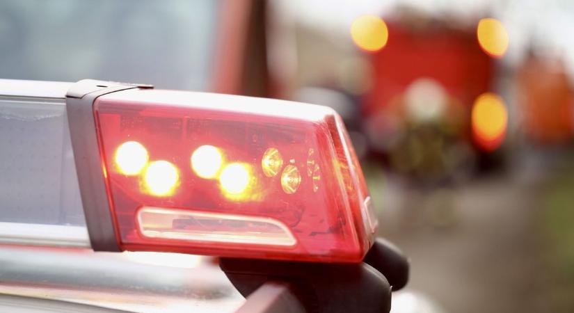 Kisbusz és lakóautó karambolozott az M7-esen, Nagykanizsa közelében