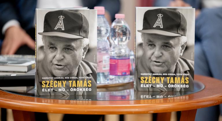 Leállították a Széchy-könyv utánnyomását, nem kapható a botránykiadvány