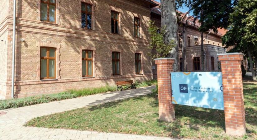 Hamarosan kiderül, hogy kit és hova vettek fel: néhány óra és jönnek a felvételi ponthatárok