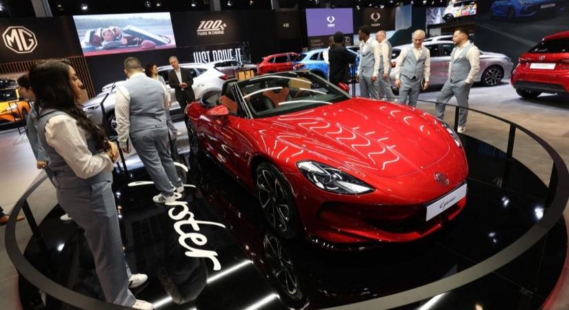 Megelőzték a kínaiak Európában a Mercedest, mi lesz még itt, ha termelni kezd a szegedi BYD is?