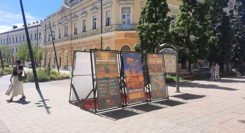 Debrecen belvárosában már hangolódnak a hétvégi programra