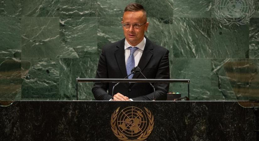 Szijjártó Péter: Súlyos harmadik világháborús veszéllyel néz szembe az emberiség