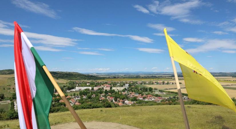 Őskori leletek földjén, páratlan panorámával vár mindenkit Borsod legújabb kilátója - képek, videó