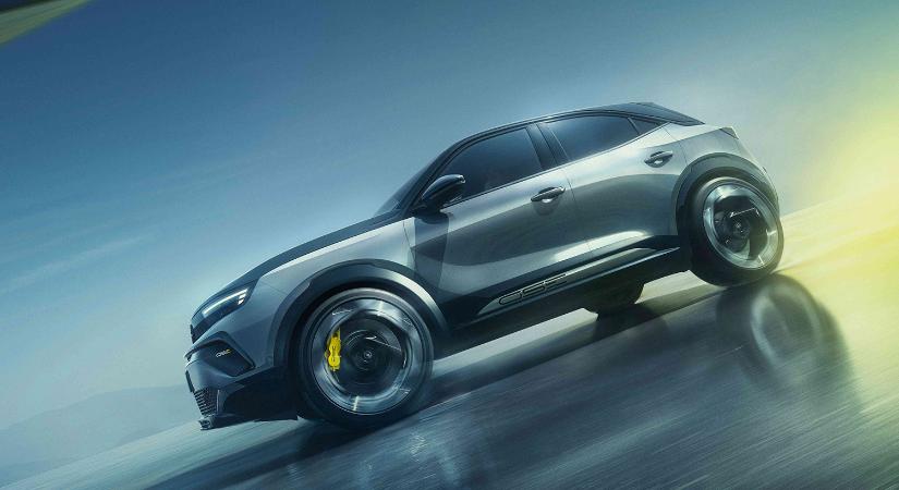 Itt az új Opel, ami csendben szaggatja az aszfaltot