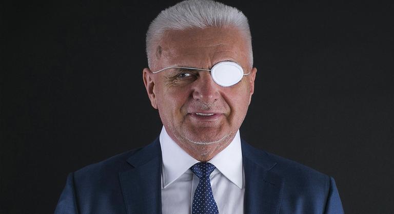Tüntetést szervez az Országház elé a „szívószálpápaként” ismert vállalkozó