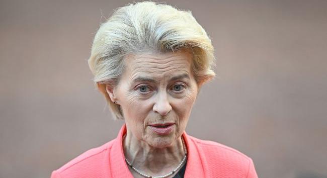 Ursula von der Leyen magyarázatot vár Ukrajnától a botrányos NABU-törvénnyel kapcsolatban