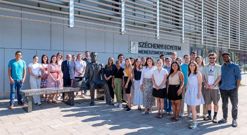 Nemzetközi nyári egyetemnek adott otthont a Széchenyi István Egyetem