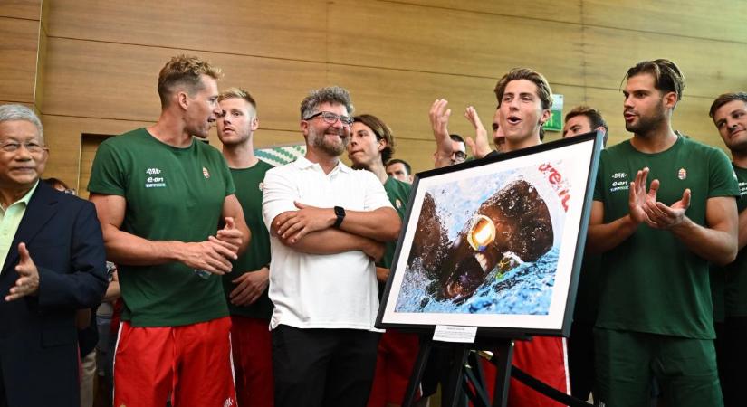 Szingapúrban mutatta be képeit a debreceni fotós