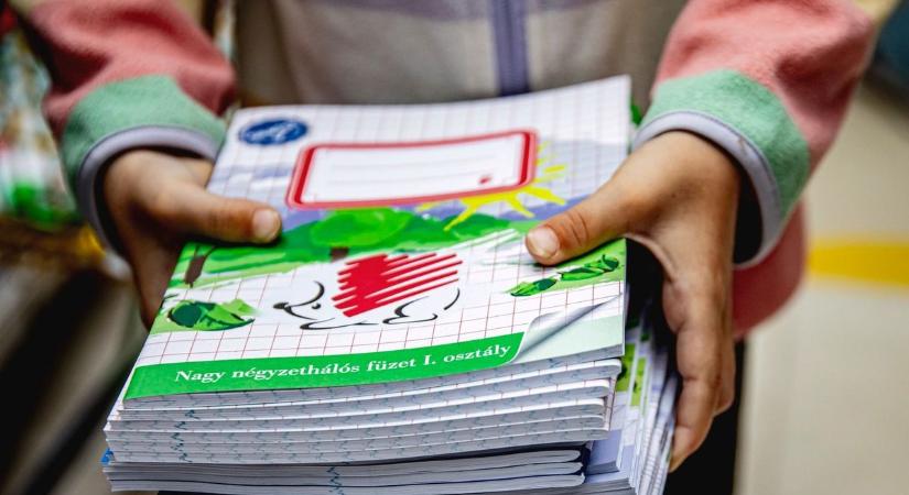 Bölcsődés kortól egyetemi hallgatókig segítenek ezen a hajdú-bihari településen, mutatjuk a részleteket