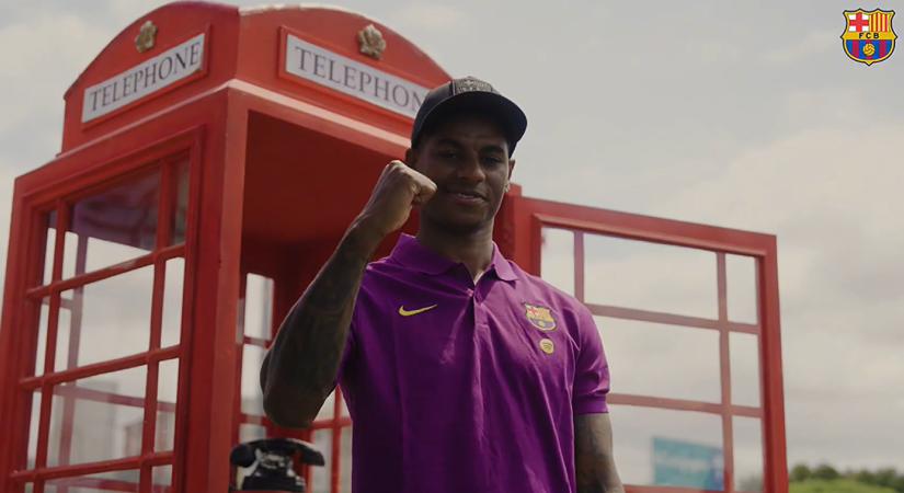 Marcus Rashford egy telefonfülkéből jelentette be, hogy Barcelonában folytatja