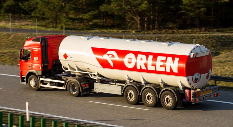 Történelmi felfedezés: Lengyelország egy csapásra megduplázhatja olajtermelését