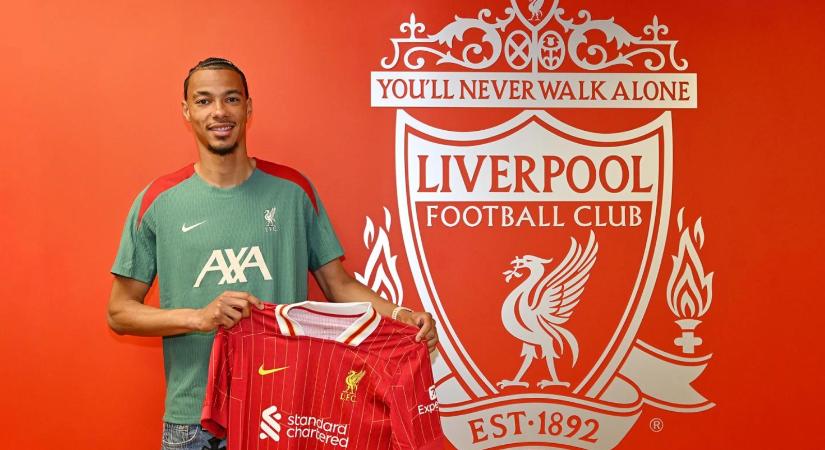 Hivatalos: francia csatárt igazolt a Liverpool