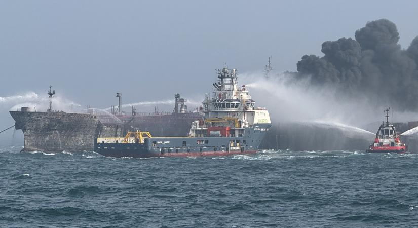 Brutális ütközés: Több ezer liter olaj került az Északi-tengerbe