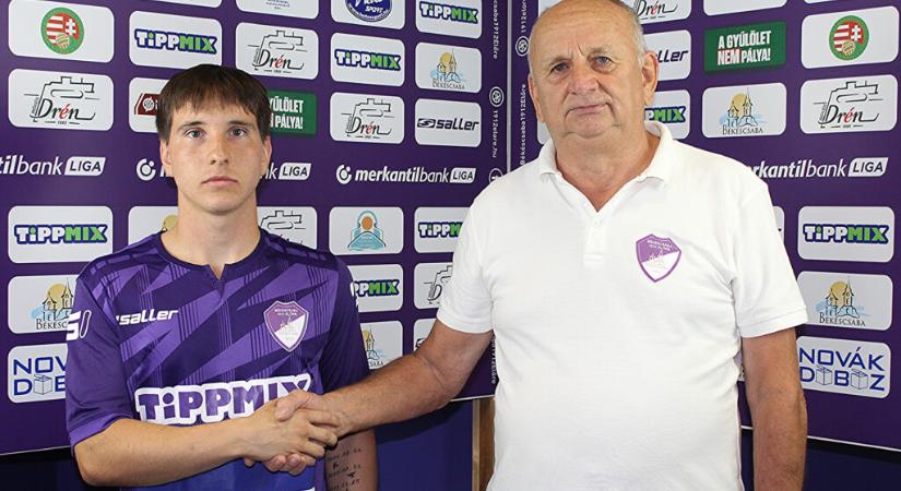 NB II: Főnix nevelésű labdarúgót igazolt az alsóházi csapat