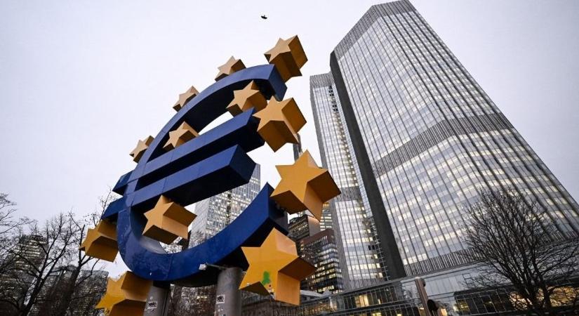 Stagnáló gazdaság, a vámok miatt emelkedő infláció – a jegybankárok réme fenyegeti az eurózónát