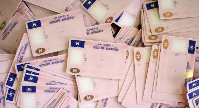 Van egy módszer, amivel törölhetik a hazai autósok a büntetőpontjaikat – mutatjuk a részleteket