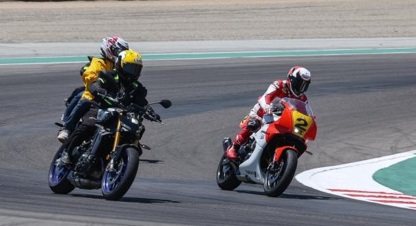 Wayne Rainey újra nyeregben: egyedi XSR GP-vel lépett pályára a legenda