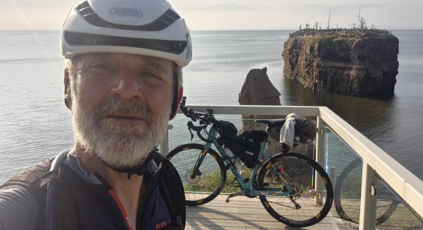 Világrekord: Szőnyi Ferenc 12.500 km-t bringázott 45 nap alatt
