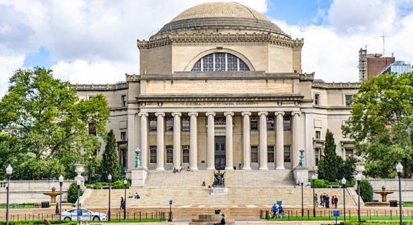 Csörtét nyert Trump, bedobta a törölközőt a Columbia