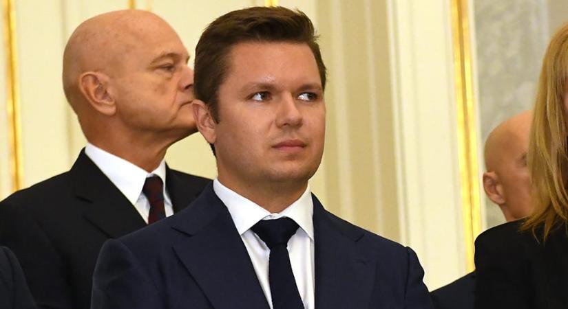 Hadházy Ákos szerint egymillió forintos síruha volt Matolcsy Ádám feleségén